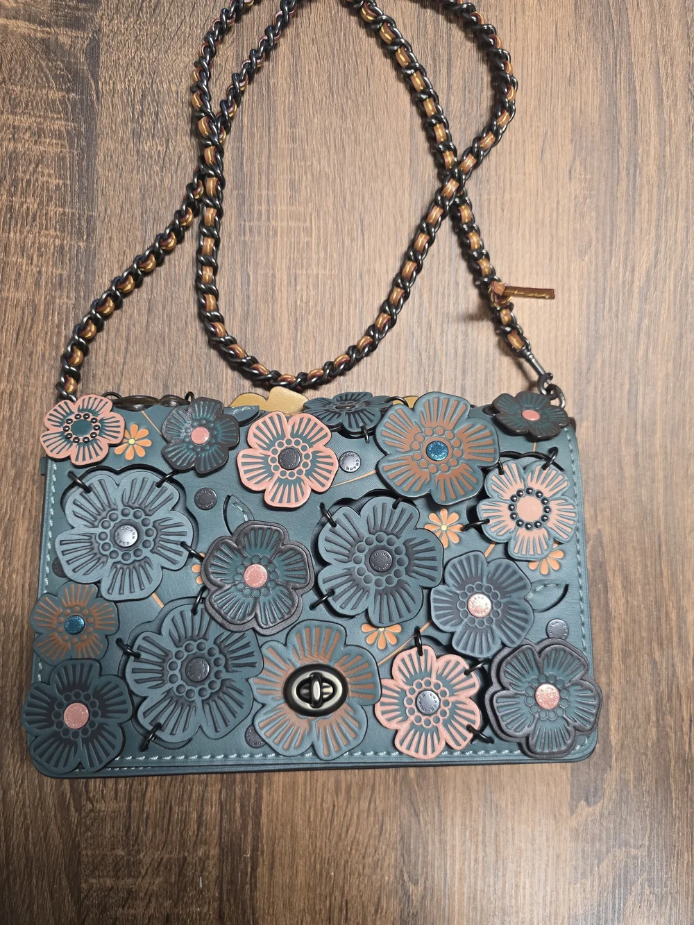 Coach Tea Rose Parker 18 Shoulder Bag Blue Floral Applique Glovetanned Leather